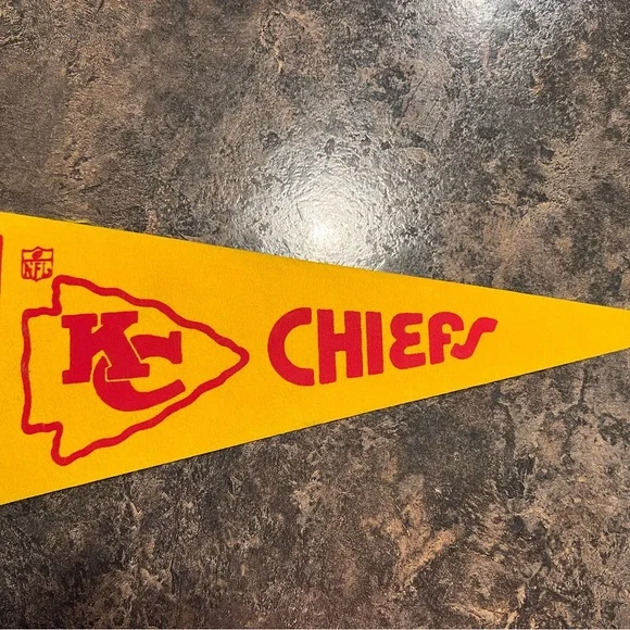 Vintage 1960-70’s, NFL authentic historical true original Pennants 13 teams - Picture 8 of 15